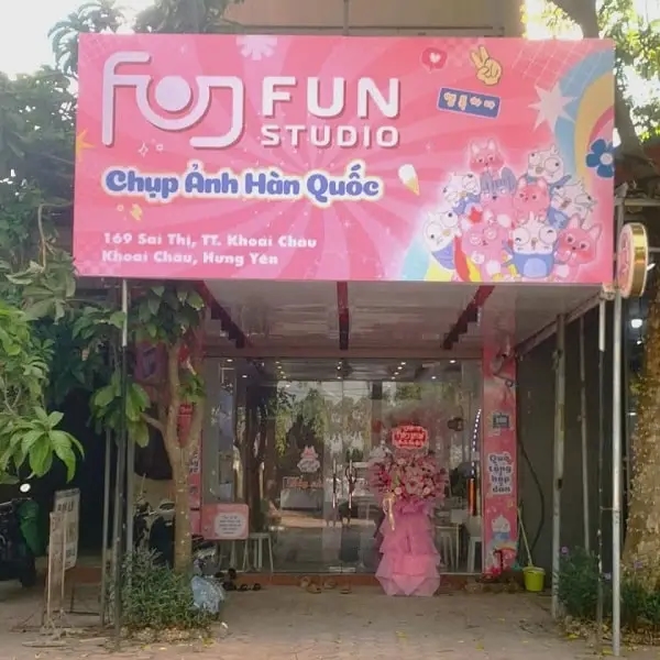 Cửa hàng photobooth Fun Studio tại Hưng Yên